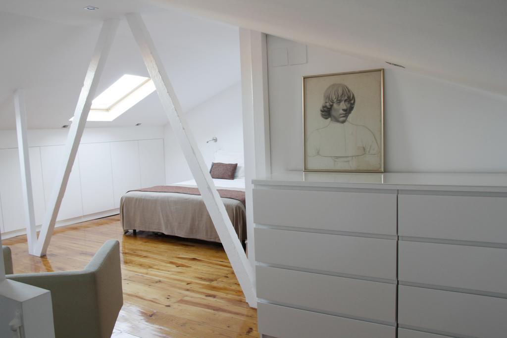 Design Duplex Apartment Ba/ Chiado Lisbona Camera foto