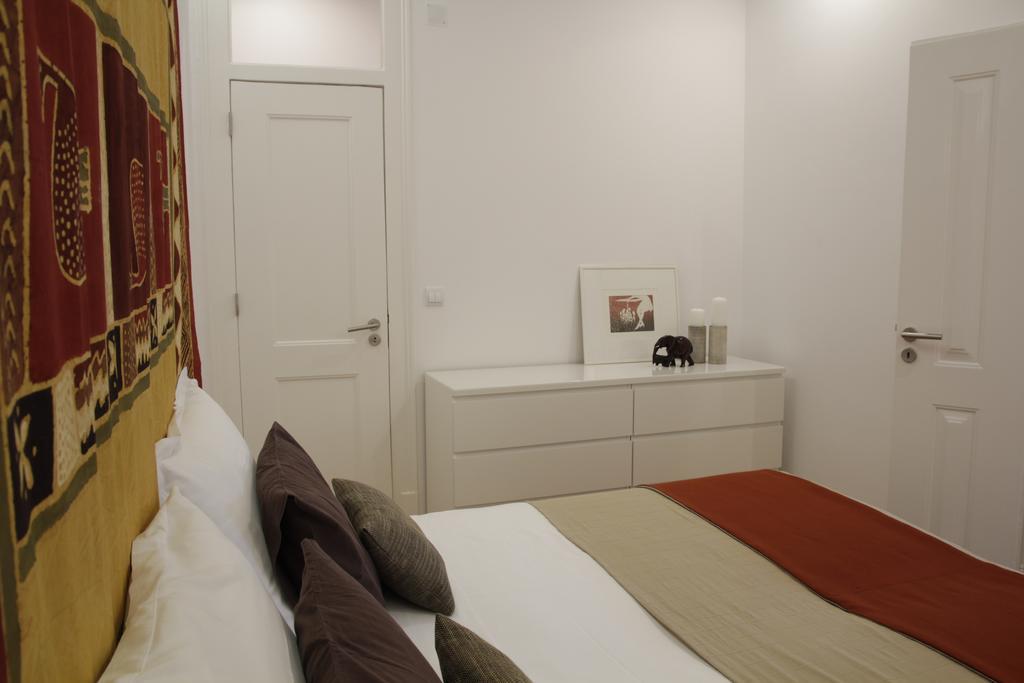 Design Duplex Apartment Ba/ Chiado Lisbona Camera foto