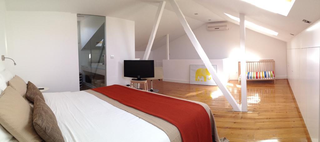 Design Duplex Apartment Ba/ Chiado Lisbona Camera foto